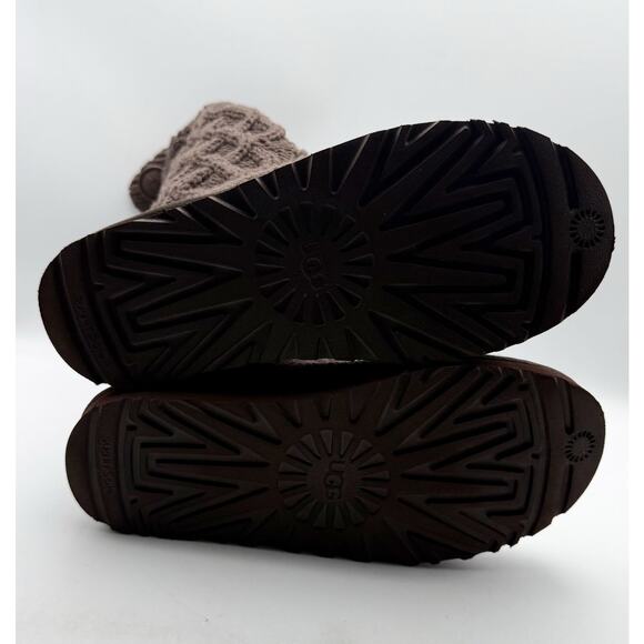 UGG Womens Classic Cardi Bootie US 8 EU 39 Brown Knit GUC - Picture 10 of 13